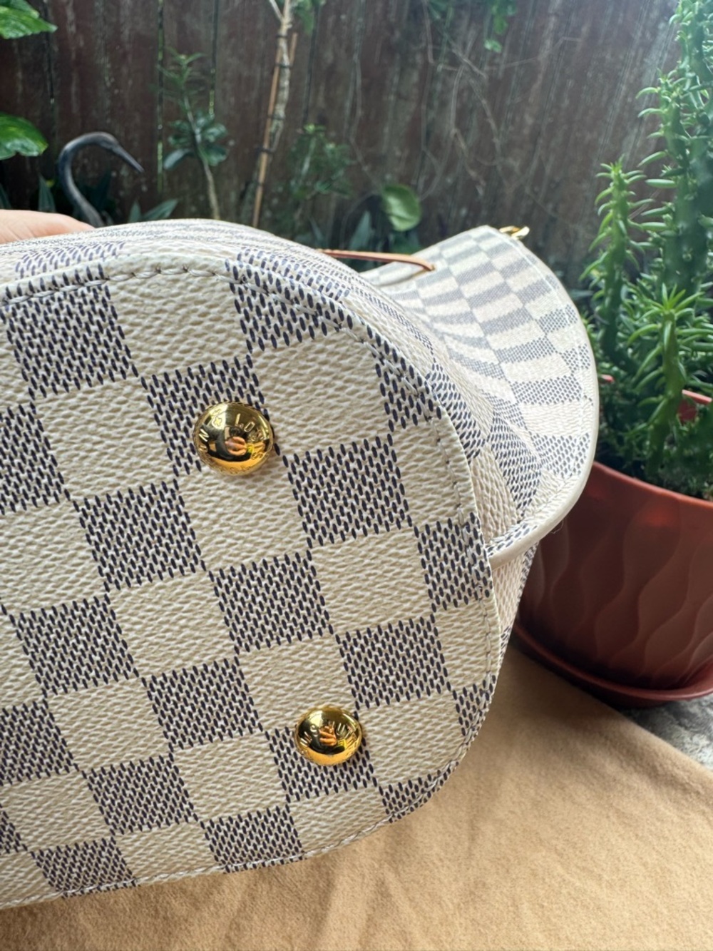 Louis Vuitton Damier Azur Girolata - Picture 4 of 10